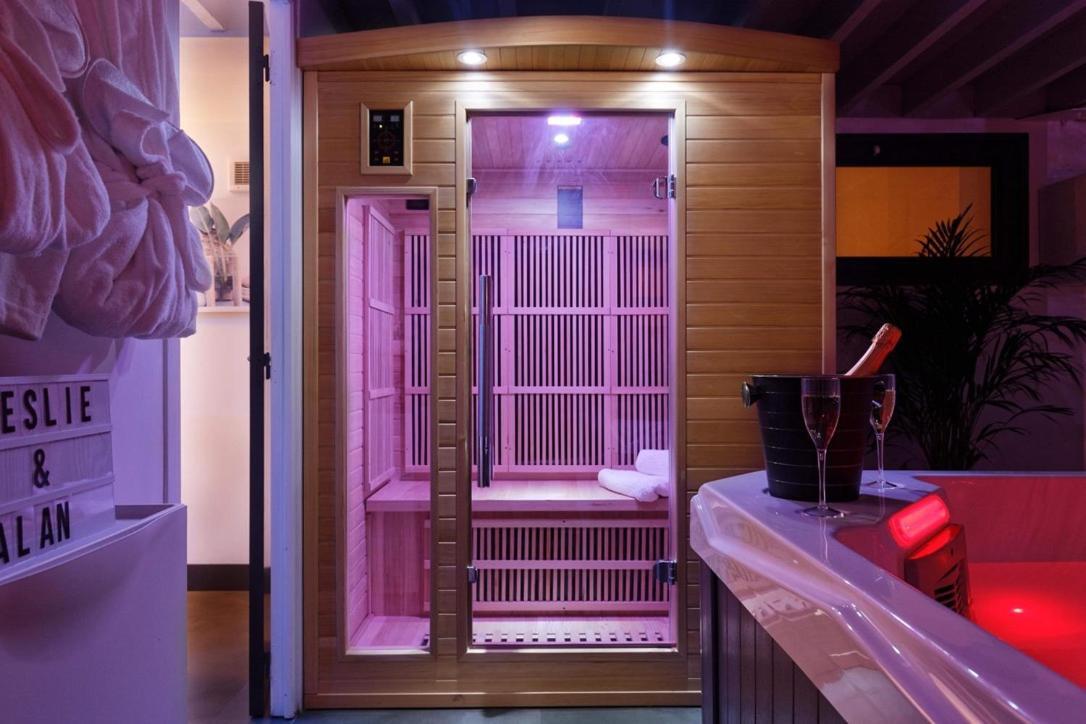 Romance Lofts De Gamme Avec Sauna Apartment